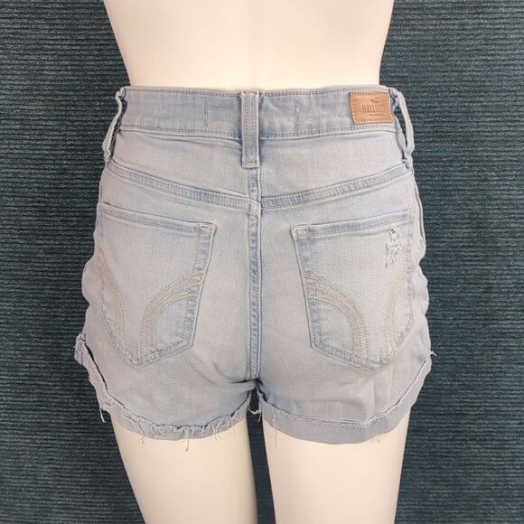 For Kitty Rescue! Hollister Curvy High-Rise Short 3" Distressed & Ripped - Picture 4 of 11